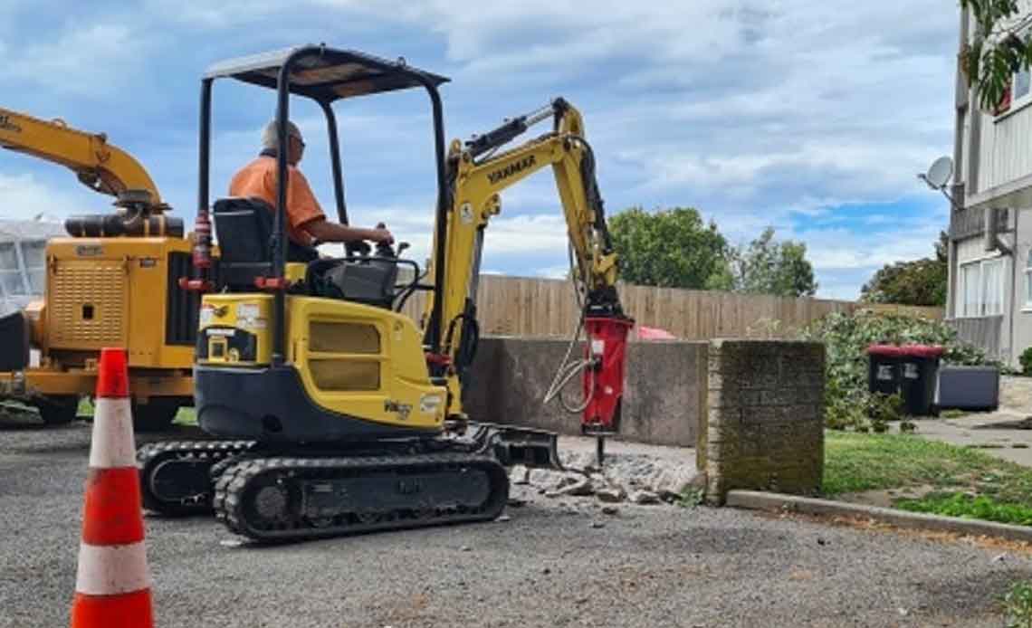Rental Excavator Breaker